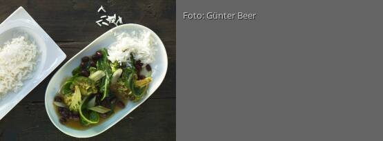 Rezeptbild für "Brokkoli und Mangold mit Azuki-Bohnen"
