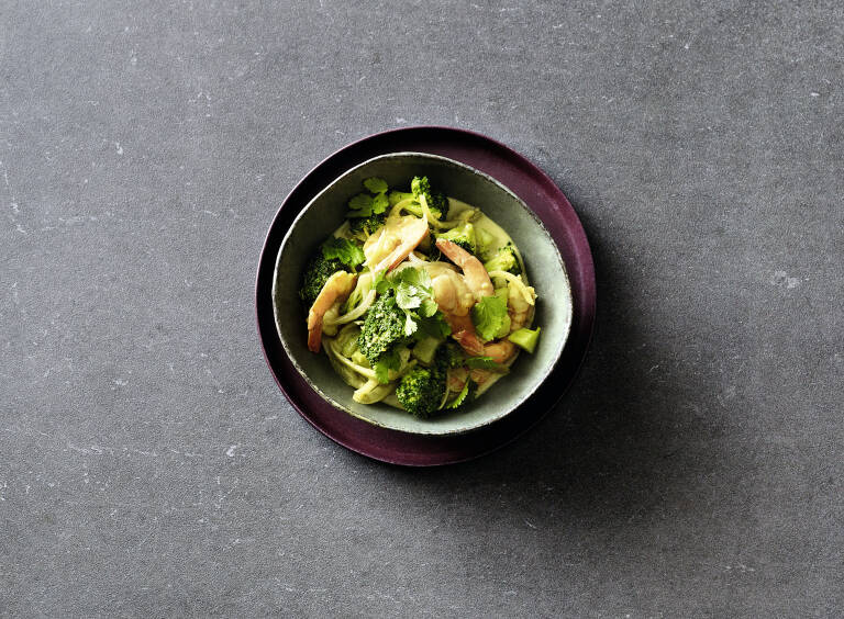 Brokkoli-Curry mit Garnelen