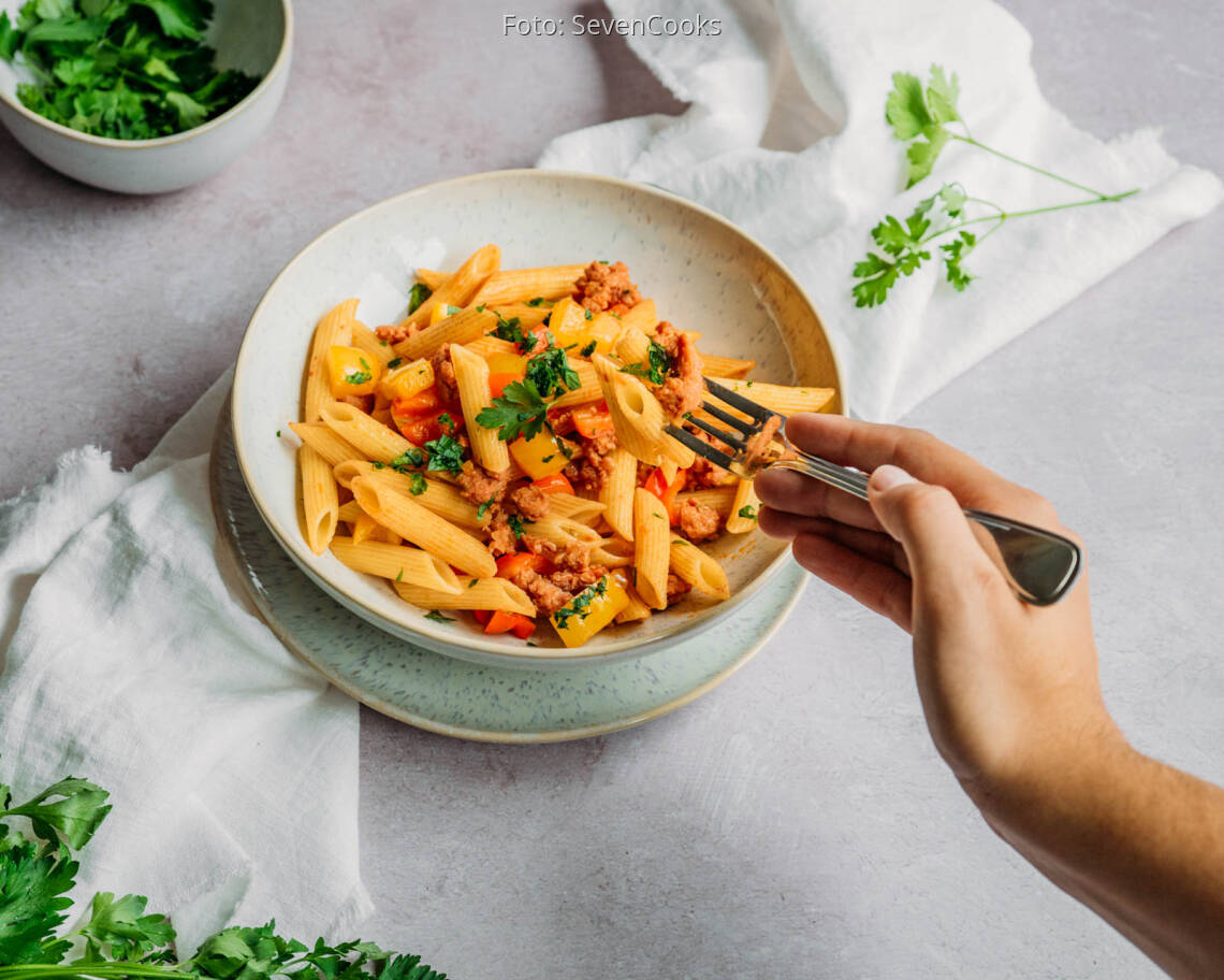 Flexitarisches Rezept: Bunte Salsiccia-Pasta 3