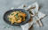 Flexitarisches Rezept: Pasta mit Lachs und Spinat