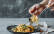 Flexitarisches Rezept: Pasta mit Lachs und Spinat