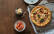 Flexitarisches Rezept: Pizza mit Parmaschinken