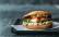 Flexitarisches Rezept: Salmon-Thai-Burger mit Wasabicreme 2