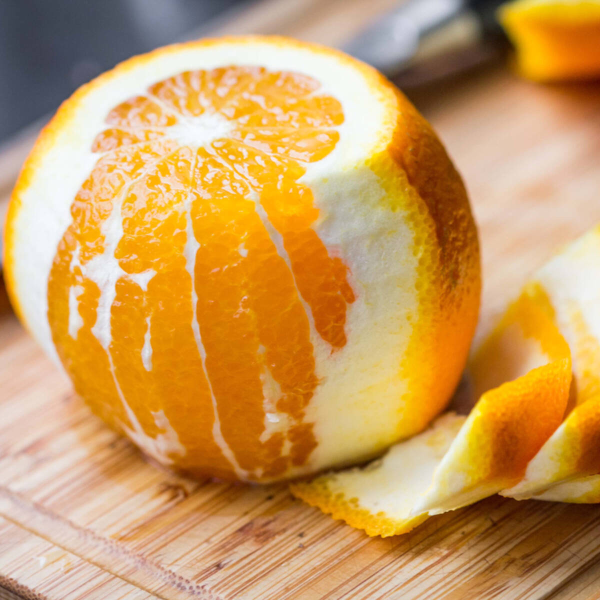 Der Orangenschalentee dient zum Abnehmen
