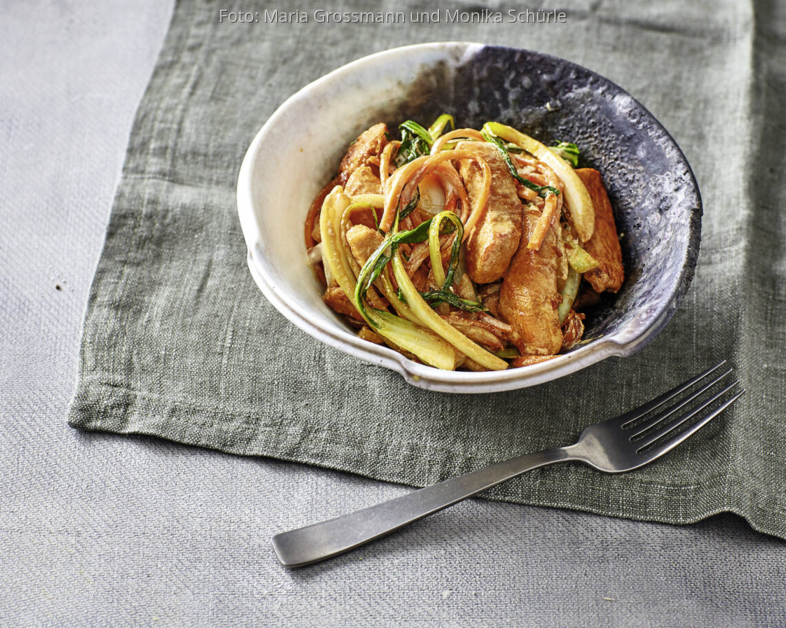 Pute aus dem Wok mit Pak Choi