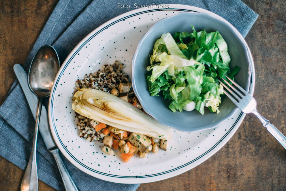 Bunter Quinoa mit Karotten-Tofu-Pfanne von SevenCooks