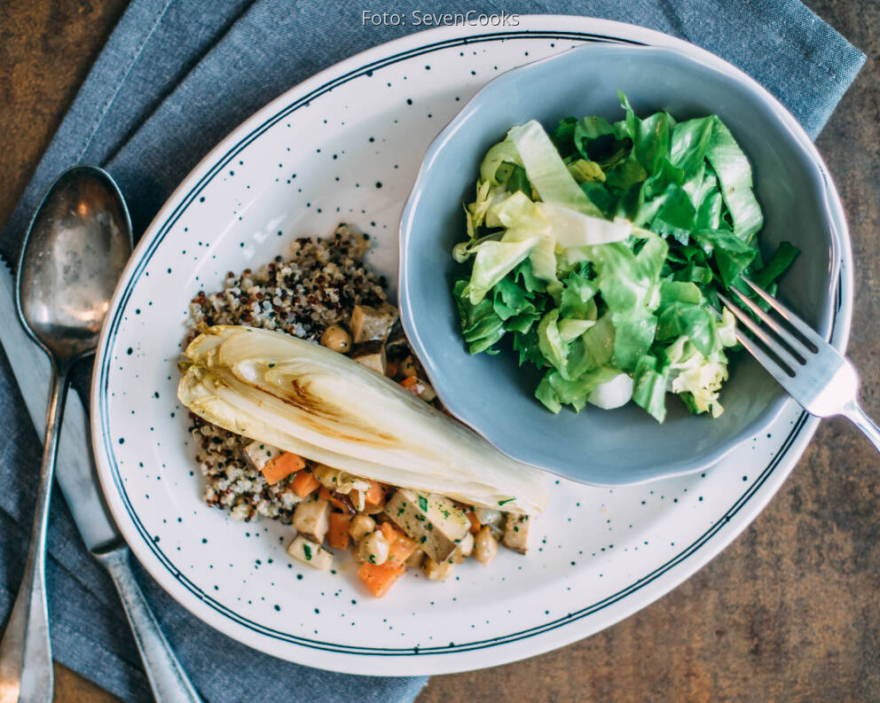 Bunter Quinoa mit Karotten-Tofu-Pfanne von SevenCooks
