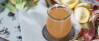 Rhabarbersirup im Glas