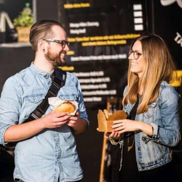Profilbild Nadine Horn & Jörg Mayer