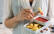 Veganes Rezept: Ananaspommes mit Erdbeerketchup_2