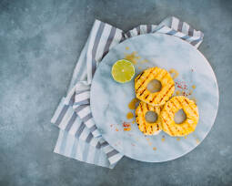 Veganes Rezept: Ananasscheiben mit Limettenmarinade