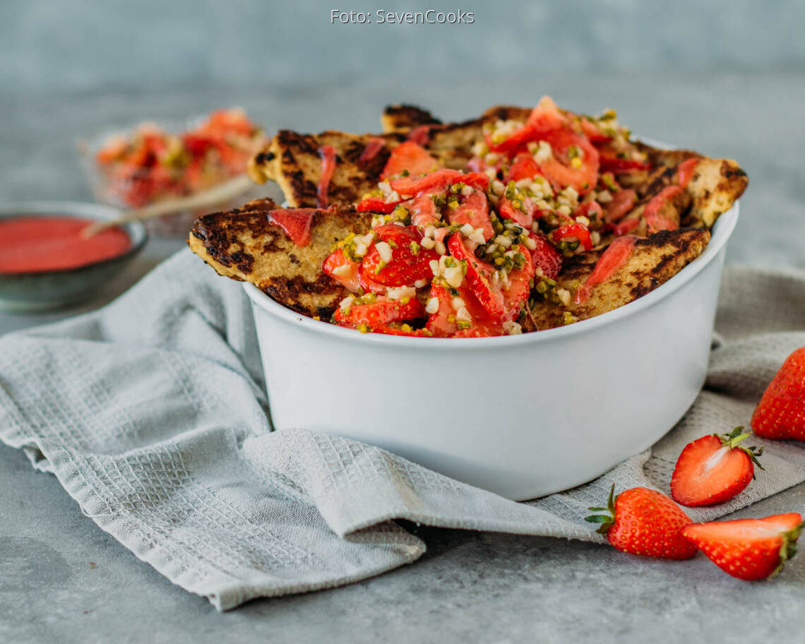 Veganes Rezept: Arme Ritter mit Erdbeeren 2