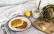 Veganes Rezept: Artischocken mit Senf-Dip und Kartoffel-Sauerkraut Taler