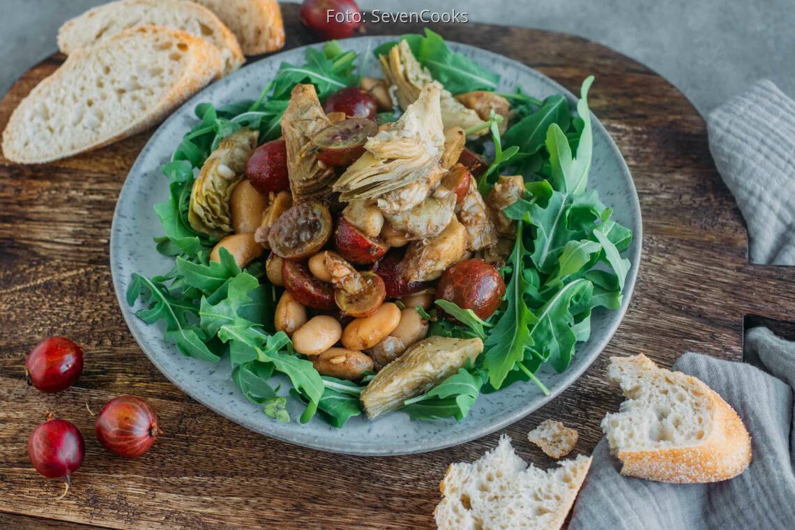 Veganes Rezept: Artischocken-Salat mit Stachelbeeren und weißen Bohnen 3