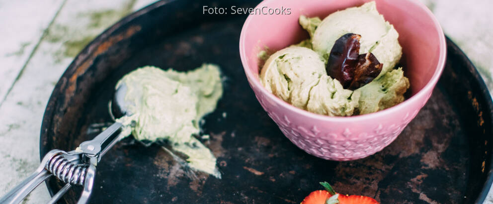Veganes Rezept: Avocado-Cashew-Eis