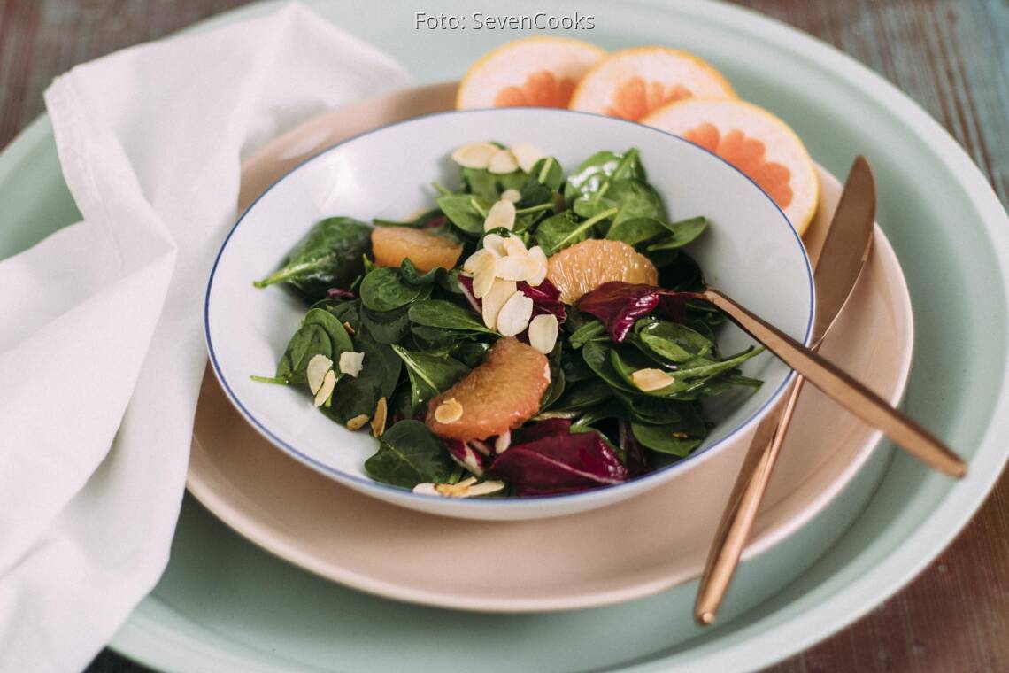 Veganes Rezept: Babyspinat-Salat mit Grapefruit 2