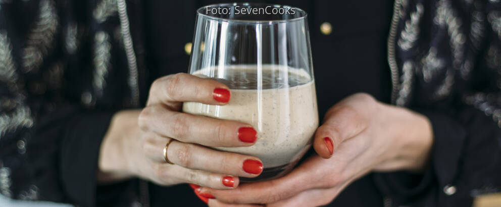 Veganes Rezept: Bananen-Erdnuss-Proteinshake 2