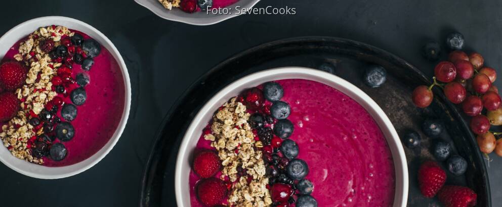 Veganes Rezept: Beeren-Kokos-Smoothiebowl_1