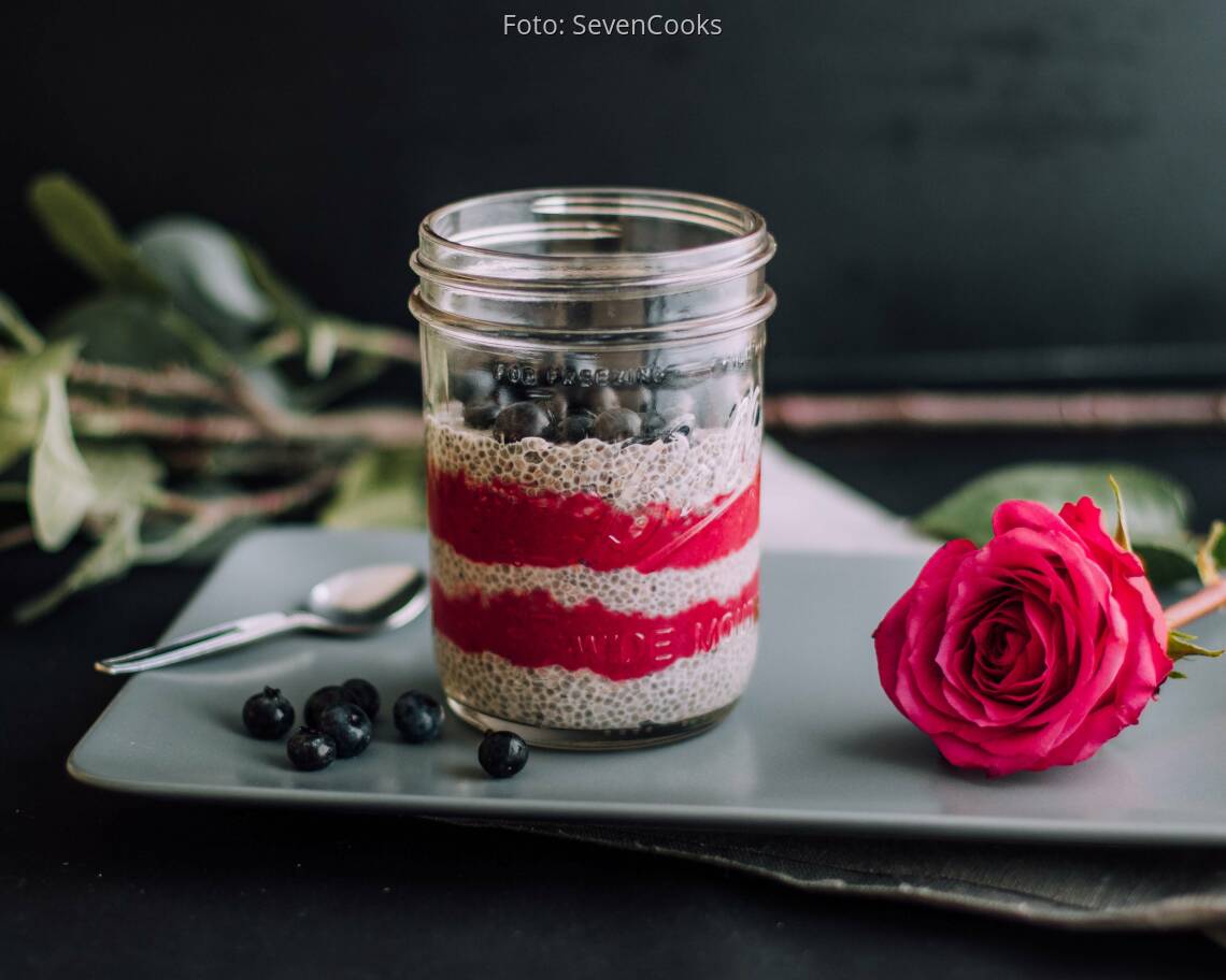 Veganes Rezept: Beeriger Chia-Pudding_1