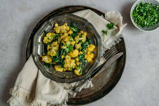 Blumenkohl und Spinat auf indische Art von SevenCooks