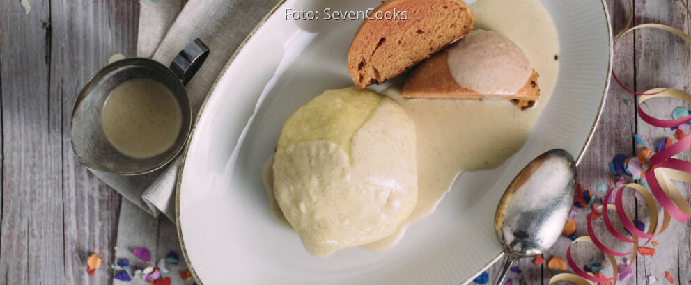 Veganes Rezept: Bunte Dampfnudeln mit Vanillesoße_1