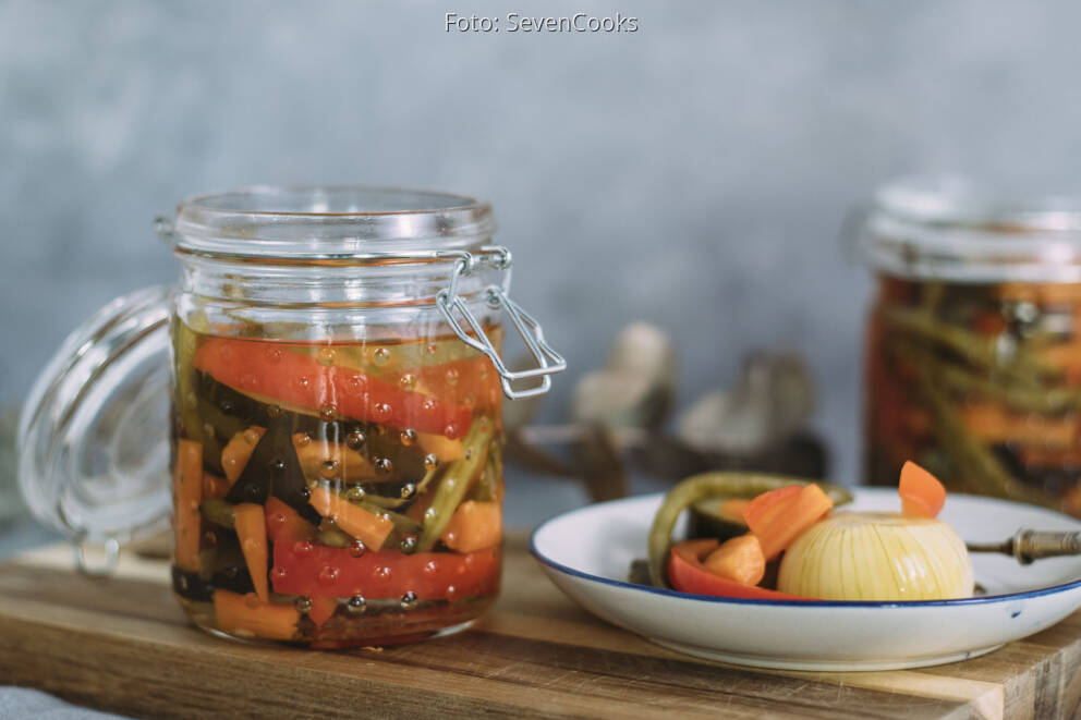 Buntes eingelegtes Gemüse von SevenCooks