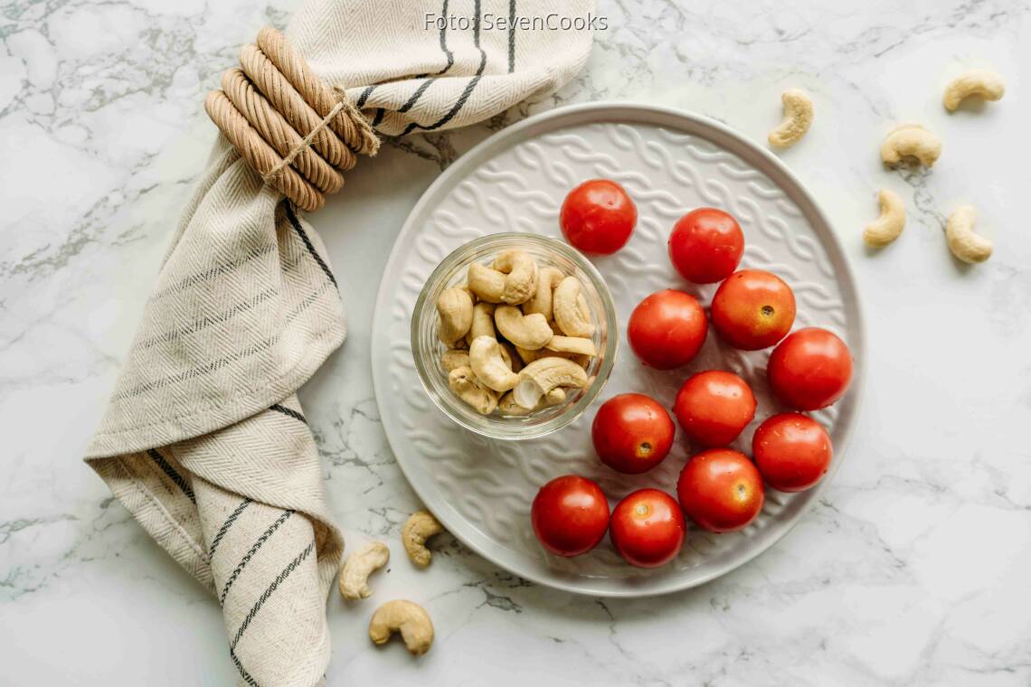 Veganes Rezept: Cashews und Tomaten