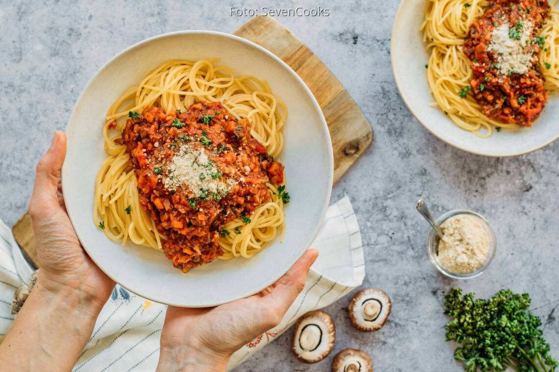 Veganes Rezept: Champignon-Bolognese mit Spaghetti 3