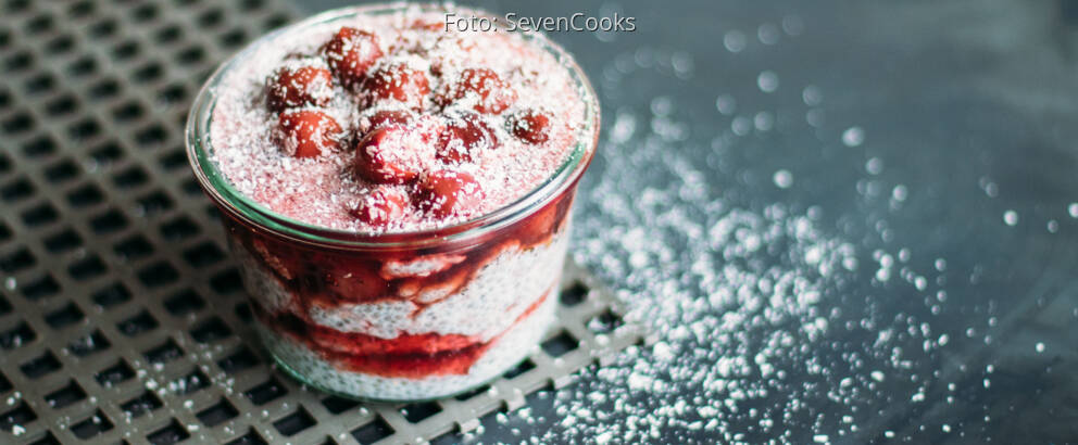 Veganes Rezept: Chiapudding mit Vanillekirschen