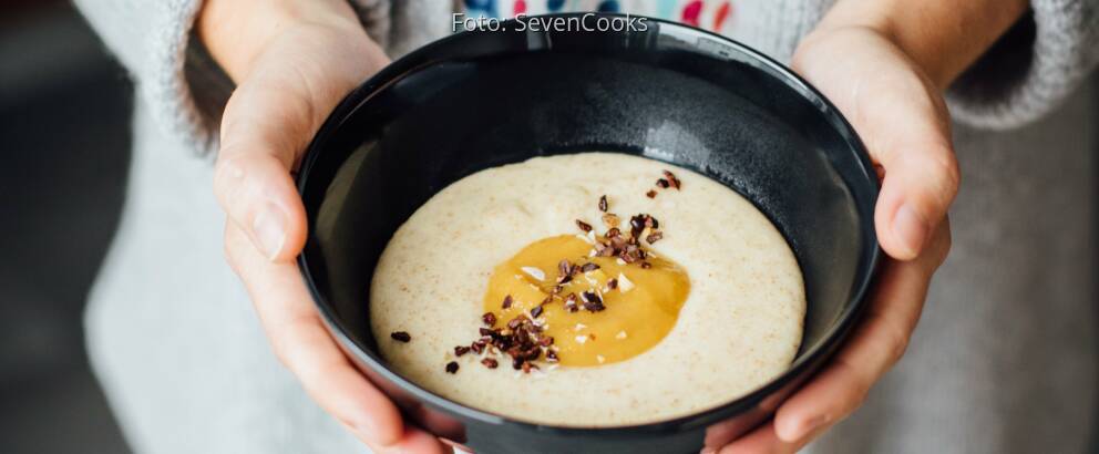 Veganes Rezept: Dinkelgrießbrei mit Fruchtmus_1