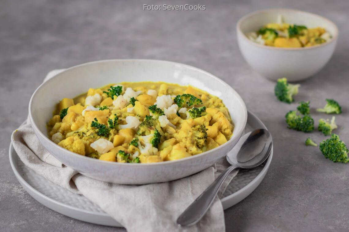 Veganes Rezept: Einfaches Gemüse-Curry in Kokosmilch 1