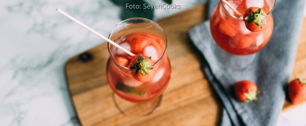 Veganes Rezept: Erdbeer-Spritz