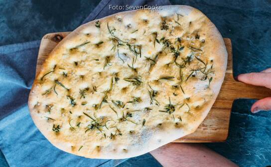 Focaccia Mit Rosmarin Und Thymian Sevencooks