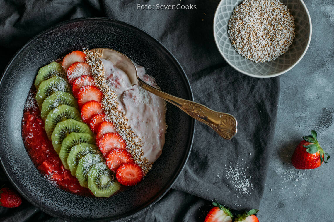 Veganes Rezept: Frühstücksbowl mit Kokosjoghurt 3