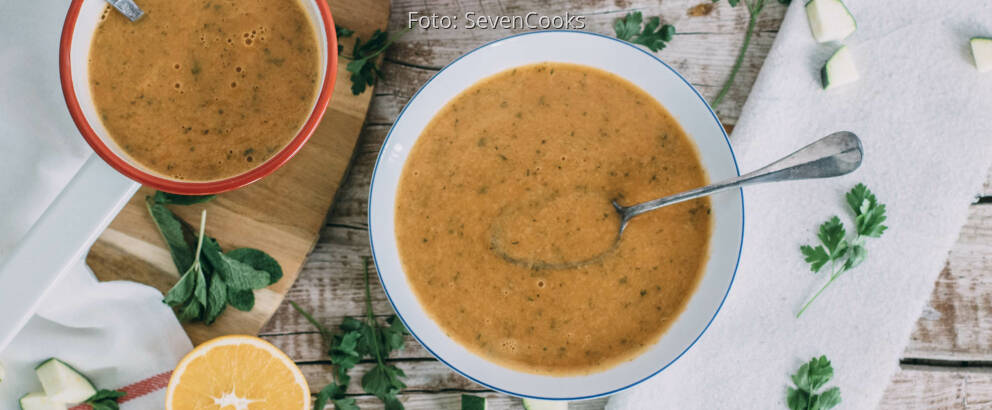 Veganes Rezept: Fruchtige Tomatensuppe 2