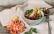 Veganes Rezept: Gebratener Gemüse-Reis mit Mandeln und Granatapfelsoße 2