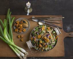 Veganes Rezept: Gebratener Reis mit Kichererbsentofu