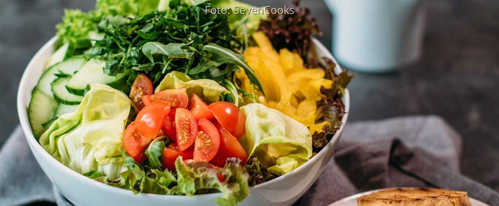 Veganes Rezept: Gemischter Salat mit Sojajoghurtdressing_1