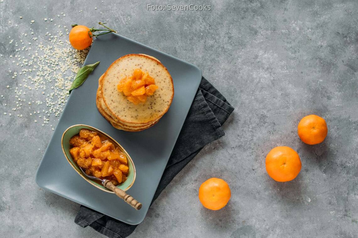Veganes Rezept: Hirseflocken-Pfannkuchen mit Mandarinen-Ragout 3