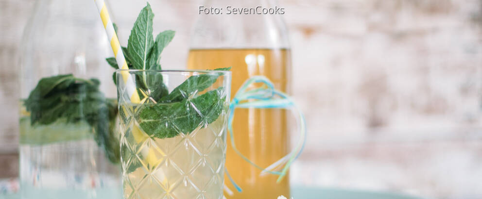 Veganes Rezept: Holunderblütensirup_2