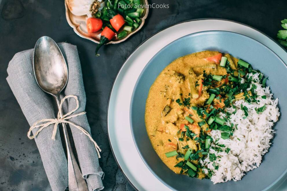 Gemüsecurry mit selbstgemachter Currypaste von SveaCooks