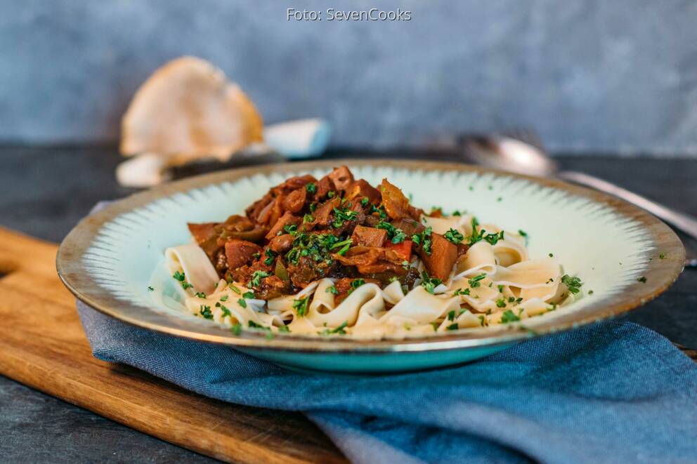 Jackfruit-Gulasch mit Bandnudeln von PhilippCooks