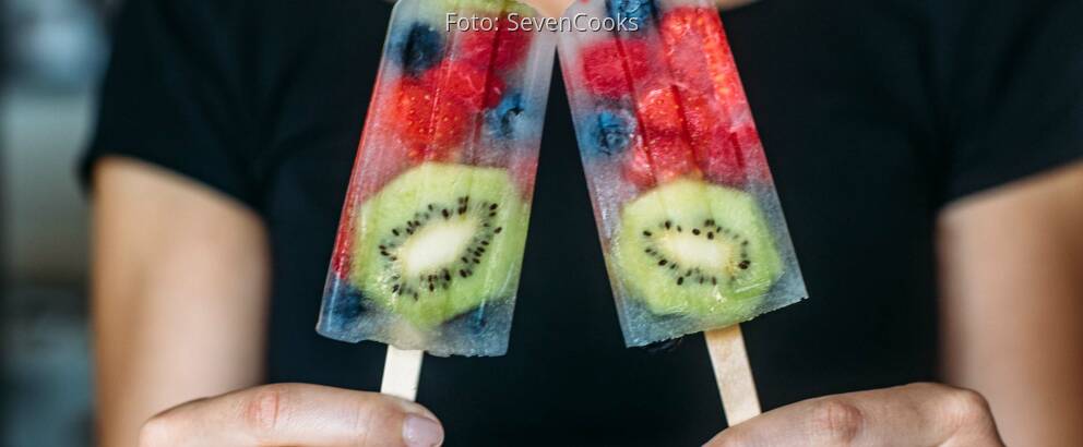 Veganes Rezept: Kokos-Beeren-Popsicle 1