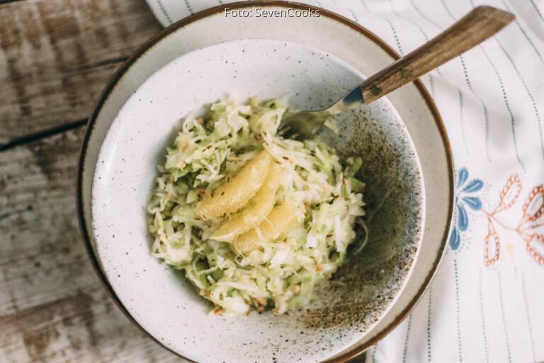 Krautsalat mit Orange und Mandeln von SevenCooks