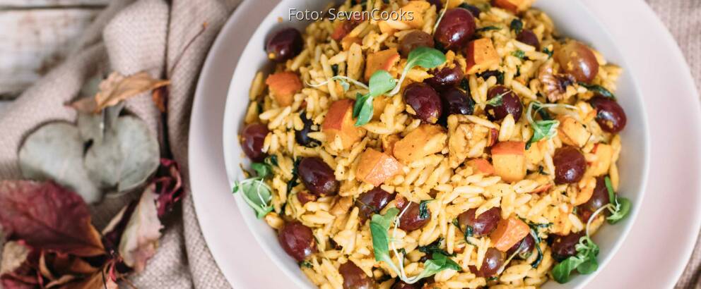 Veganes Rezept: Lauwarmer Nudelsalat mit Griechischen Nudeln