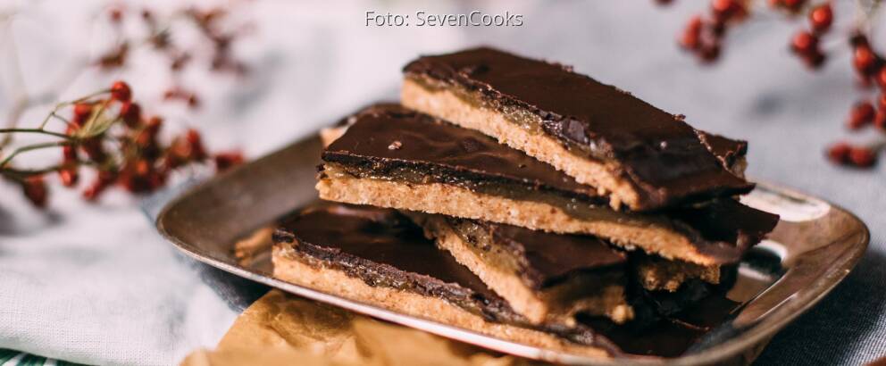 Veganes Rezept: Mandelkaramell-Schnittchen mit Schokolade_3