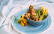 Veganes Rezept: Masala-Spieße im Gomasiomantel