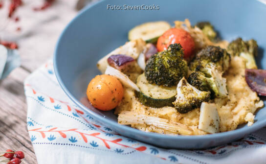 Mediterranes Ofengemuse Mit Polenta Sevencooks