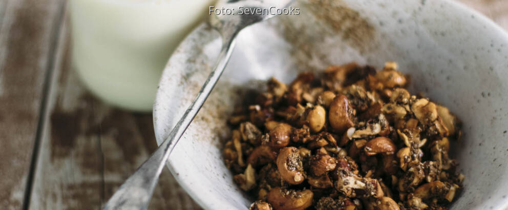 Veganes Rezept: Nuss-Chia-Granola 3