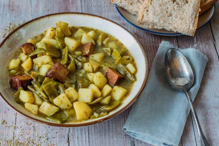 Pfälzer Kartoffel-Bohnen-Eintopf von SevenCooks